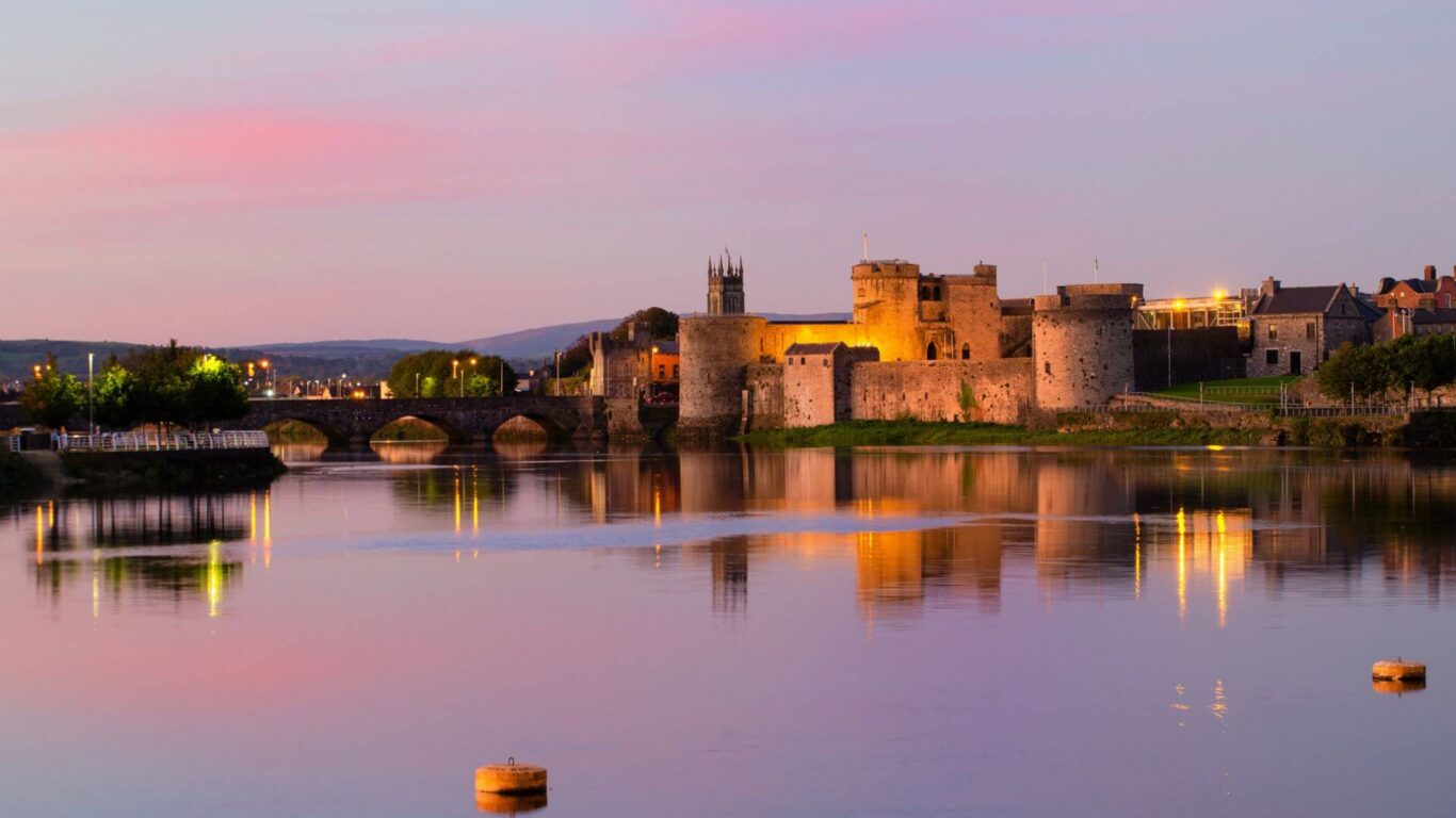 SCH King Johns Castle