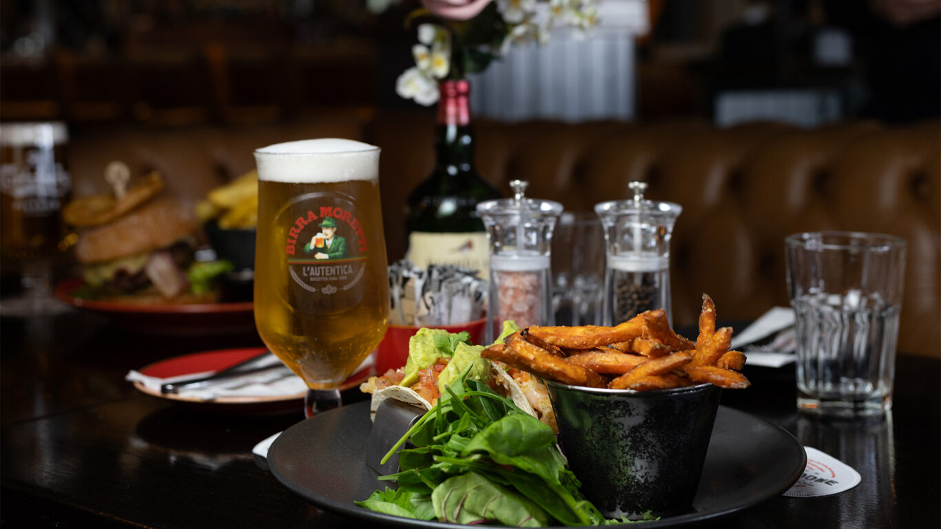 Off-the-Bone-Food-Table