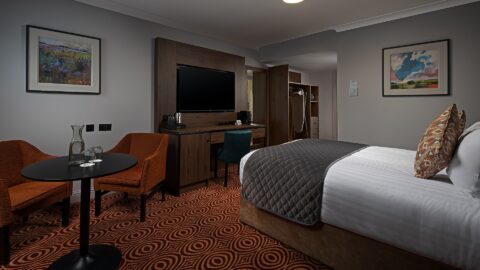 Club Executive King Room